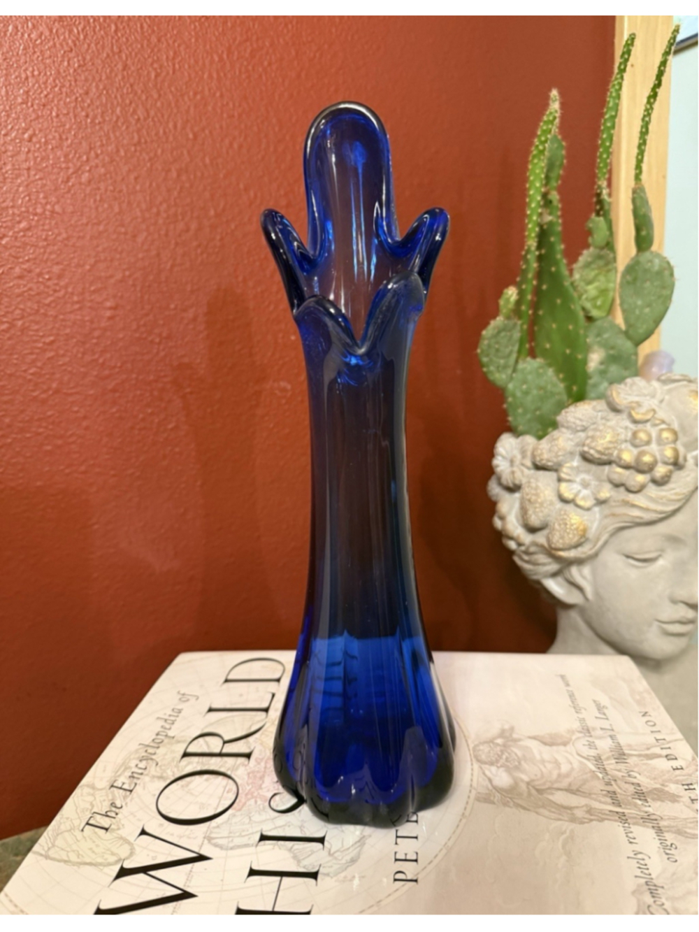 Vintage MCM Cobalt Blue Finger Swung Art Glass Vase 10.5” Hand Pulled